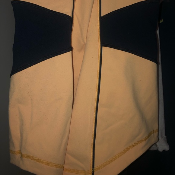 Lululemon Tank - Picture 3 of 4